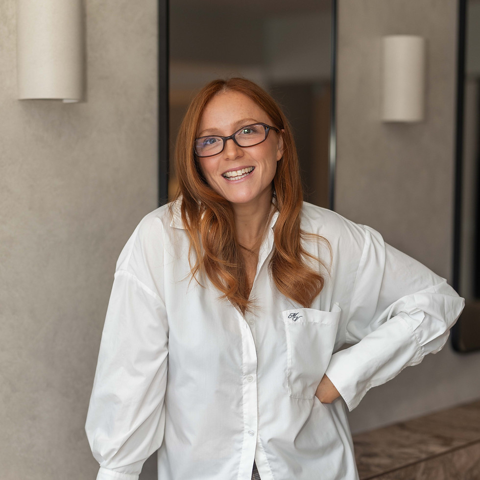 Laura Master Colourist