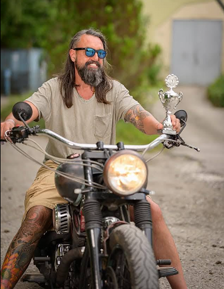 Yamaha XVS 1100 DragStar – 1. Platz beim Custom Bike Treffen 2021