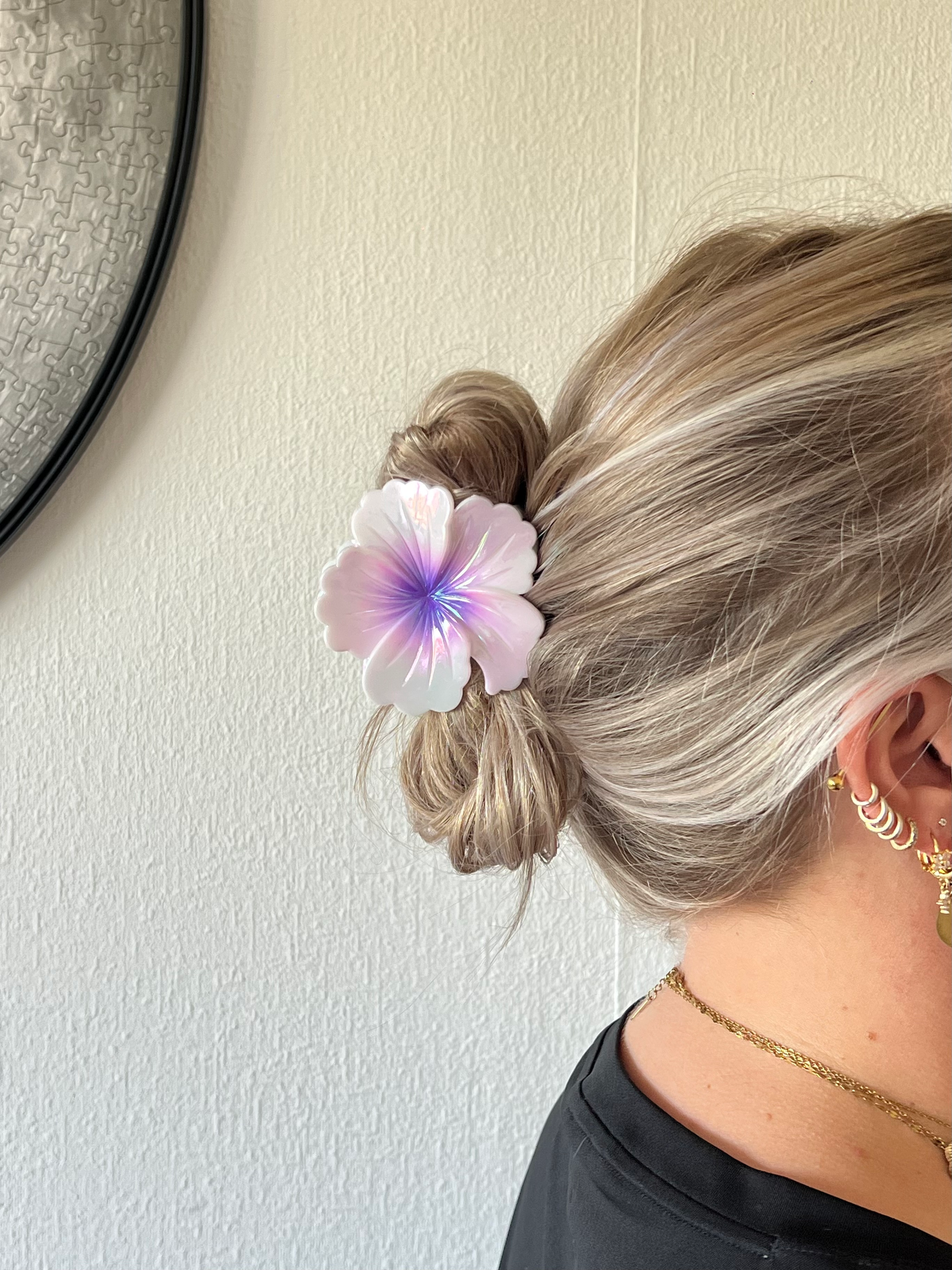 Bloemen klem wit/paars chrome