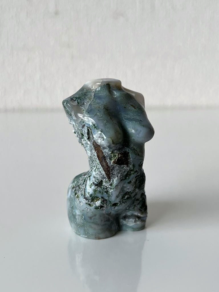 Thumbnail: Moss Agate body