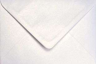 c6-white-gold-dust-pearl-envelope__80061