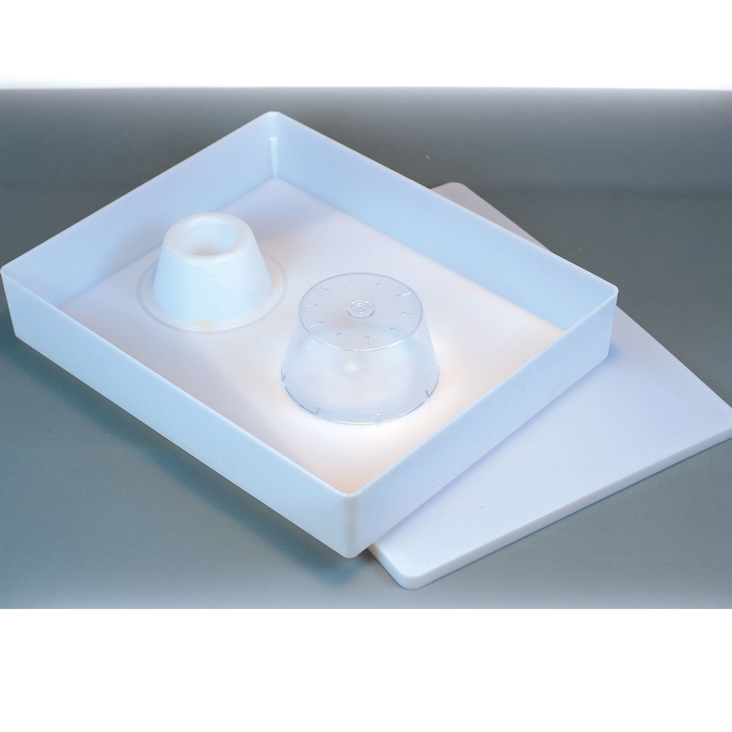 Nourrisseur plastique de 6 litres