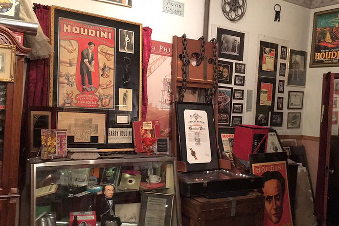 houdini museum memorabilia