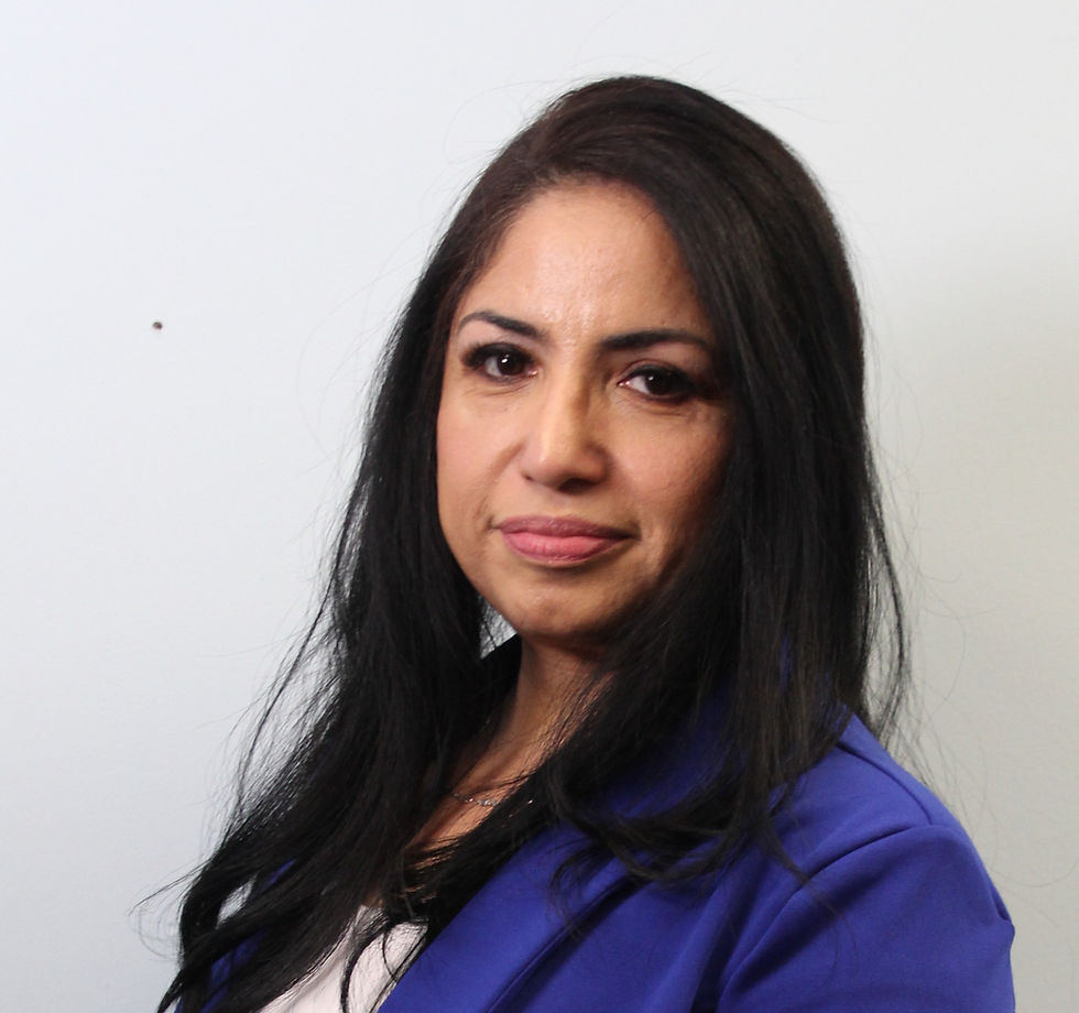 Mayte Mendoza/Paralegal