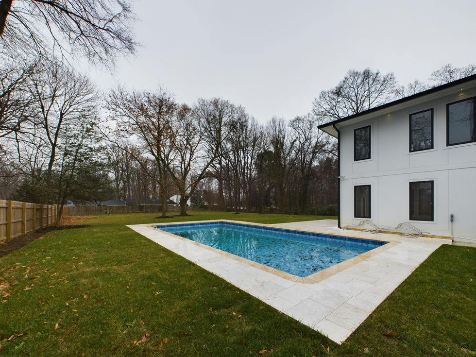 CAM03279G0-PR0089-STILL064