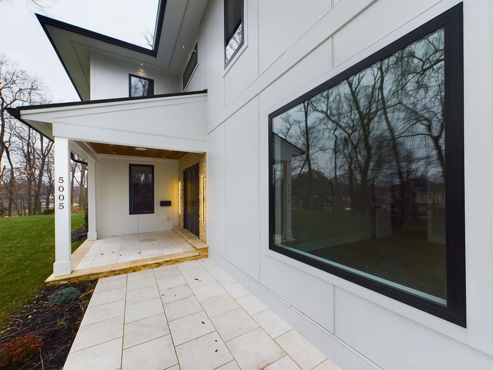 CAM03279G0-PR0089-STILL080