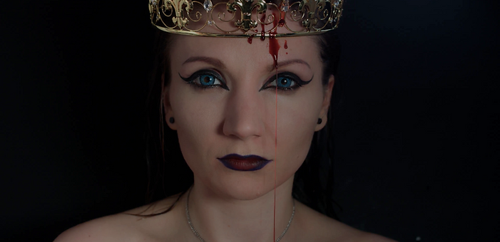 VampireQueen_edited.png
