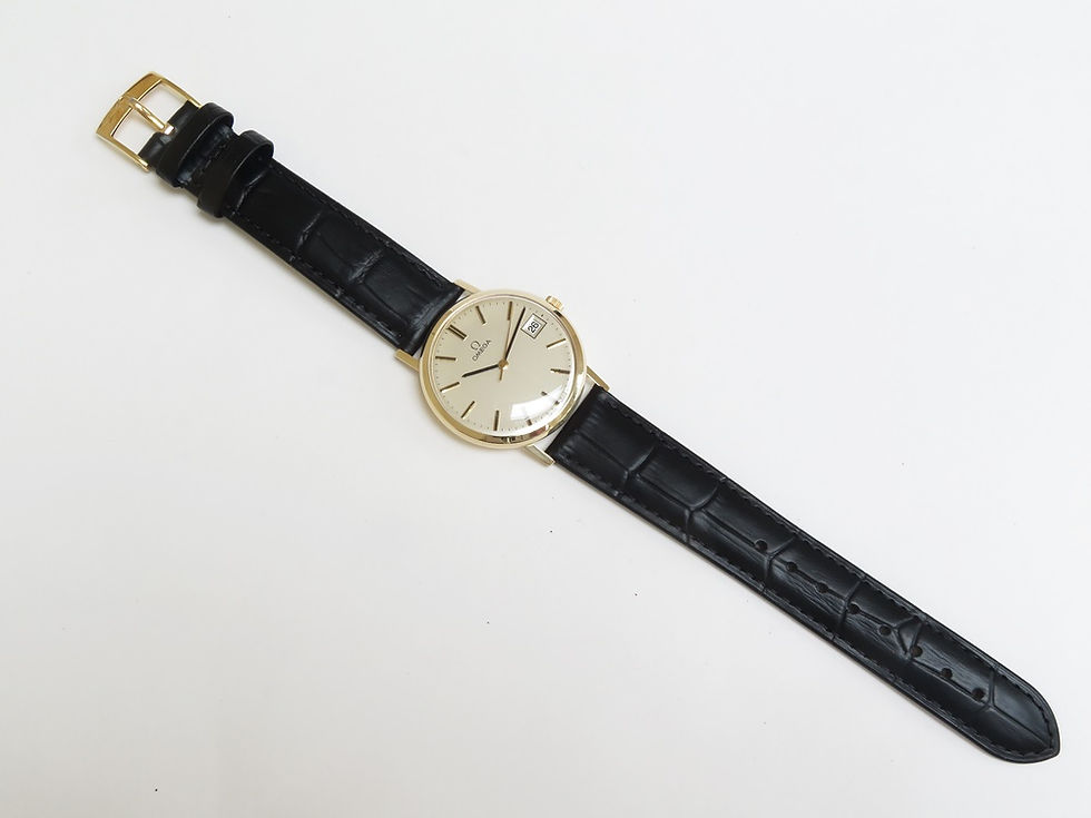 Thumbnail: Mint Omega 9ct Gold Calibre 1030 With Date c1976