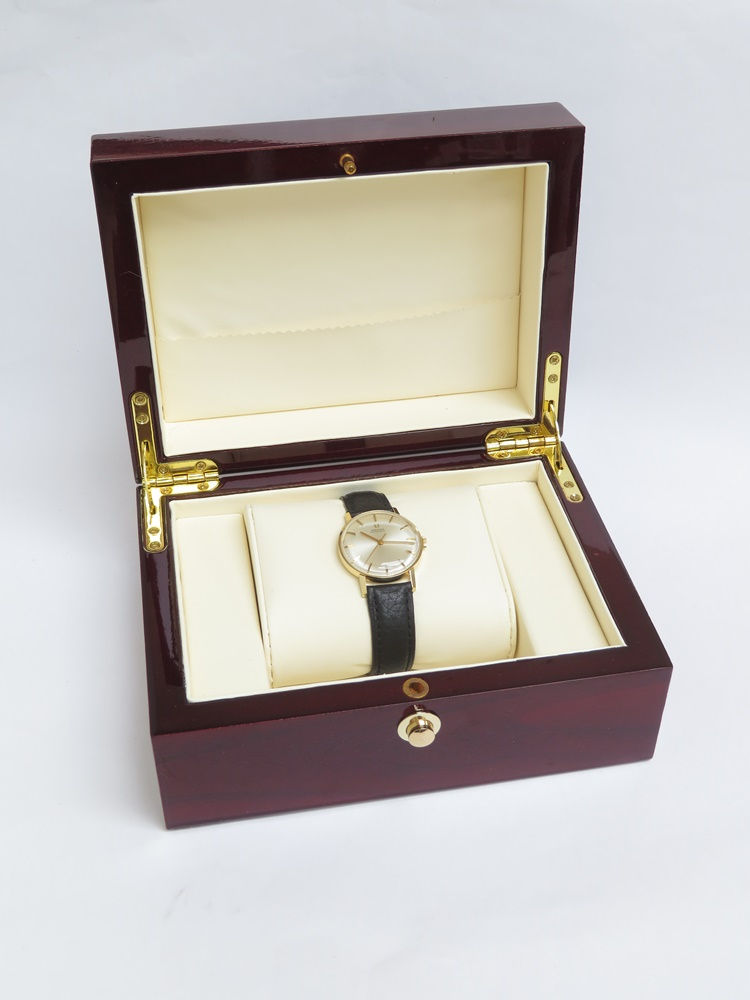 Thumbnail: Mint Original Solid 18ct Omega Automatic Mid Size c1962