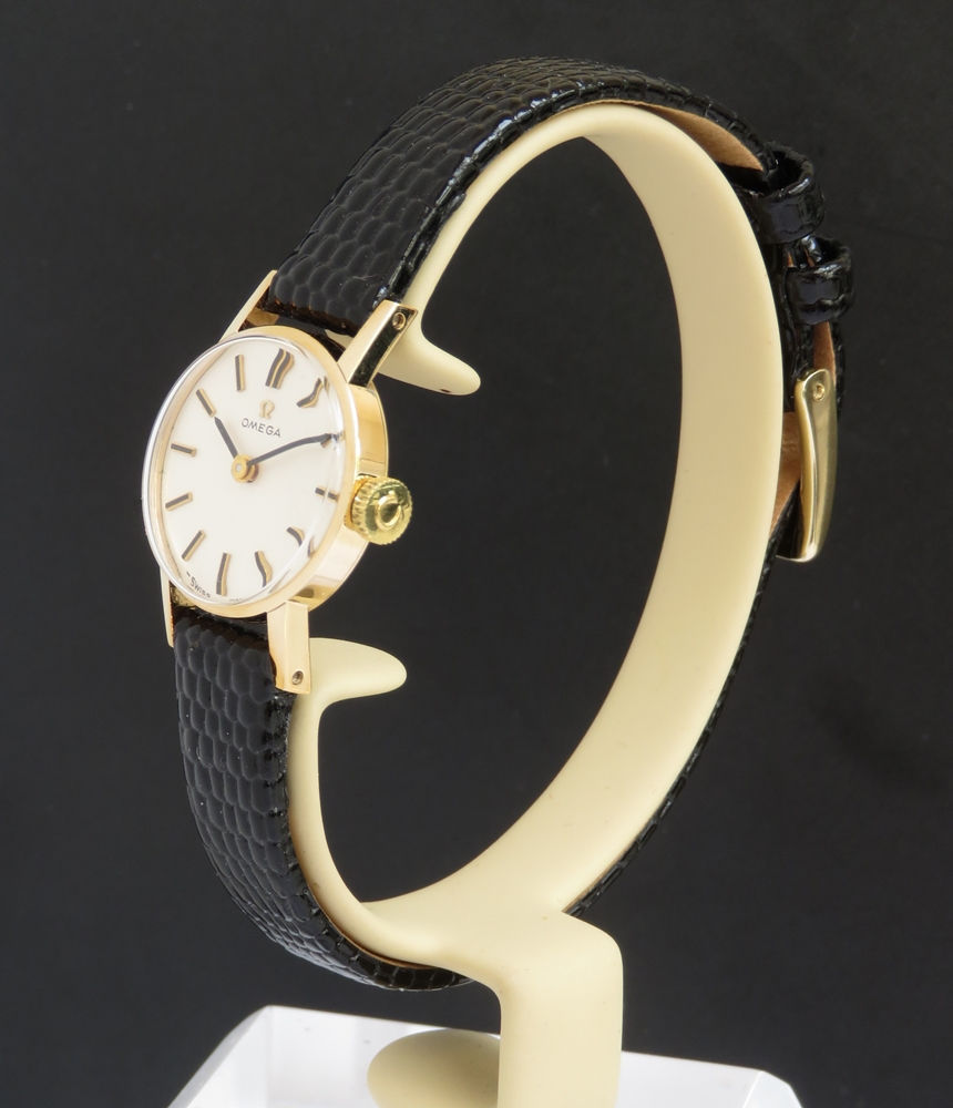 Thumbnail: Solid 9ct Omega Cocktail Watch 1973