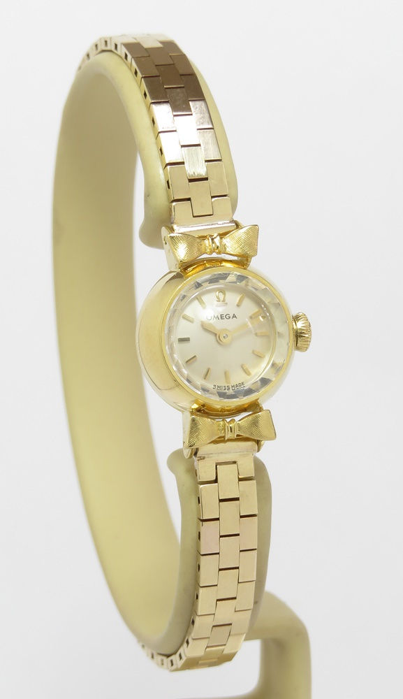 Thumbnail: Solid 18ct Gold Omega Sapphette Ladies Cocktail Watch c1961