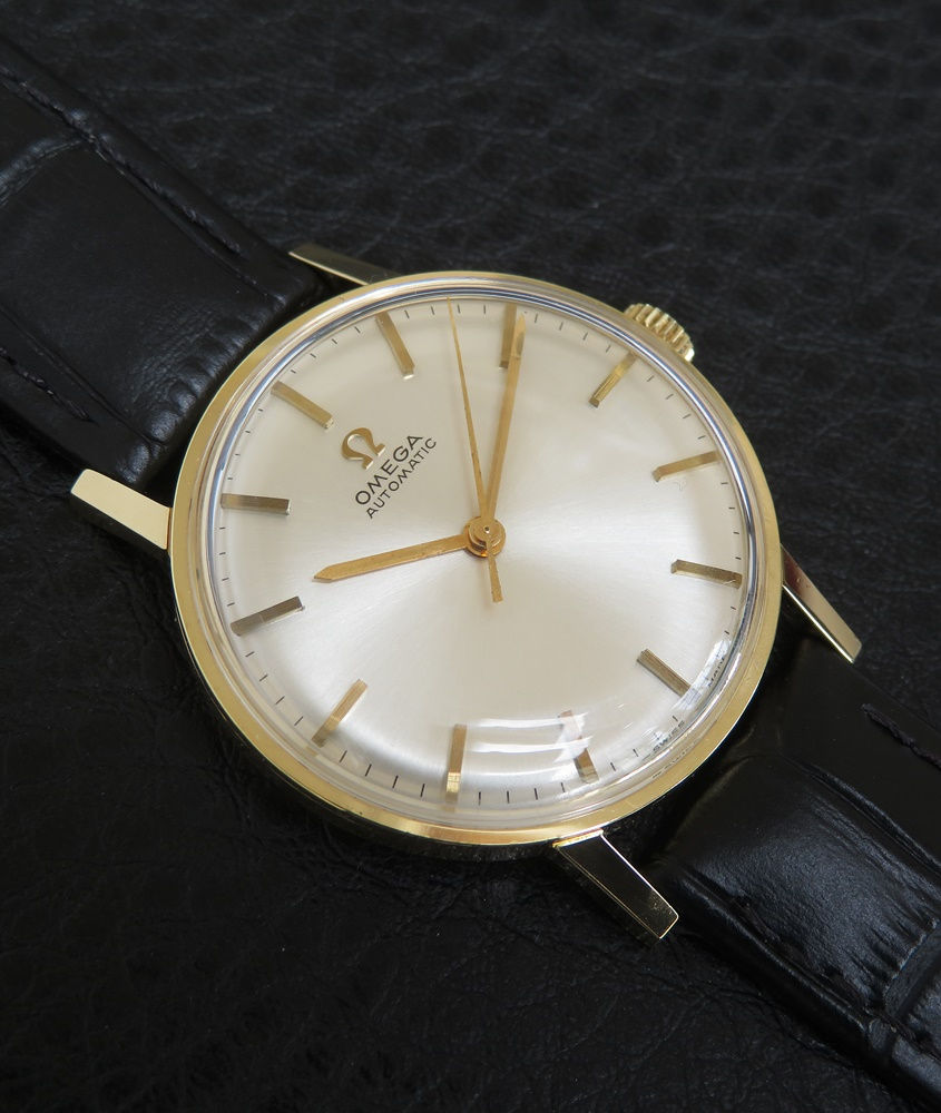 Thumbnail: Mint Original Solid 18ct Omega Automatic Mid Size c1962