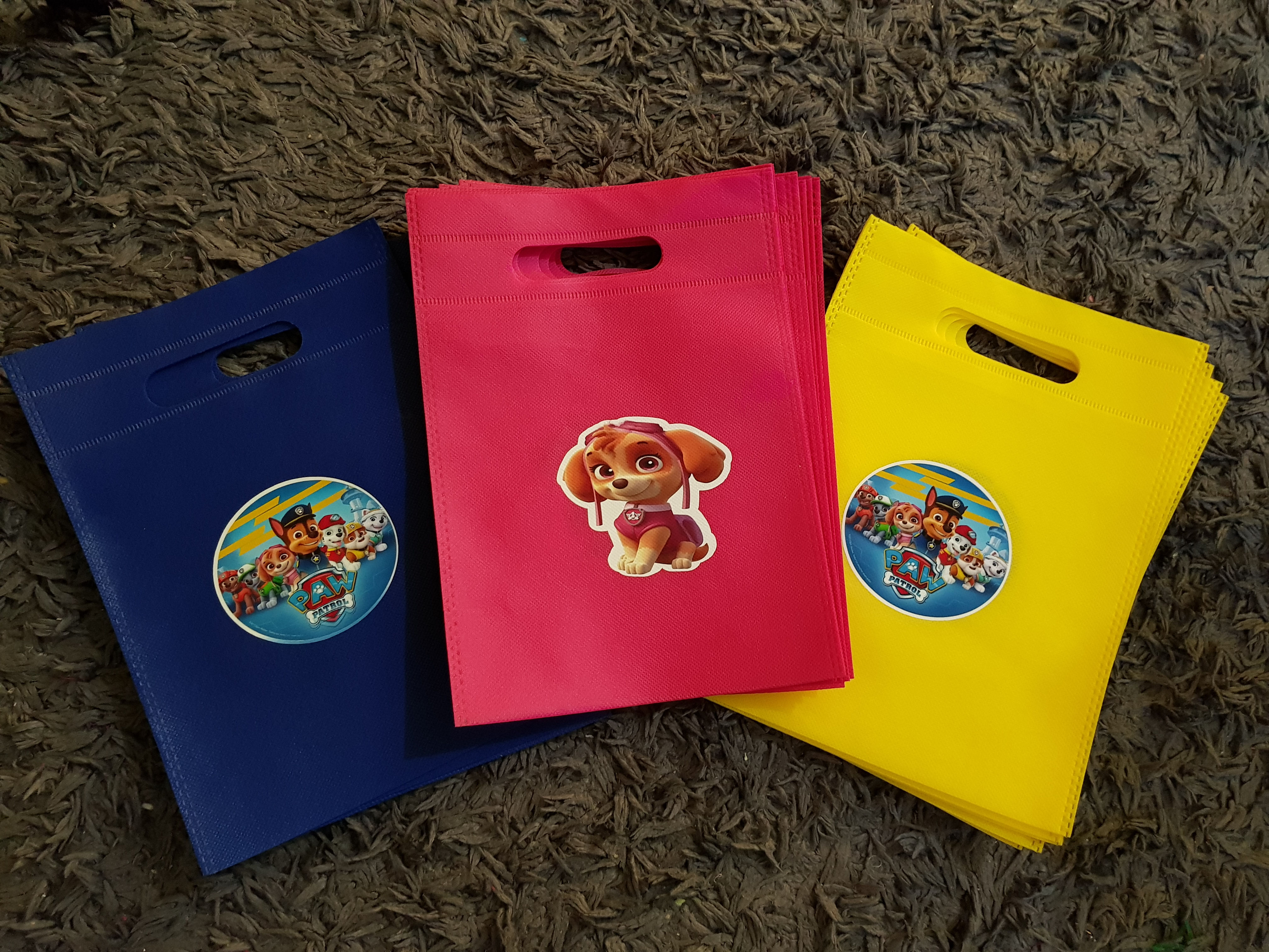 Personalized Non-Woven Favor Bags 