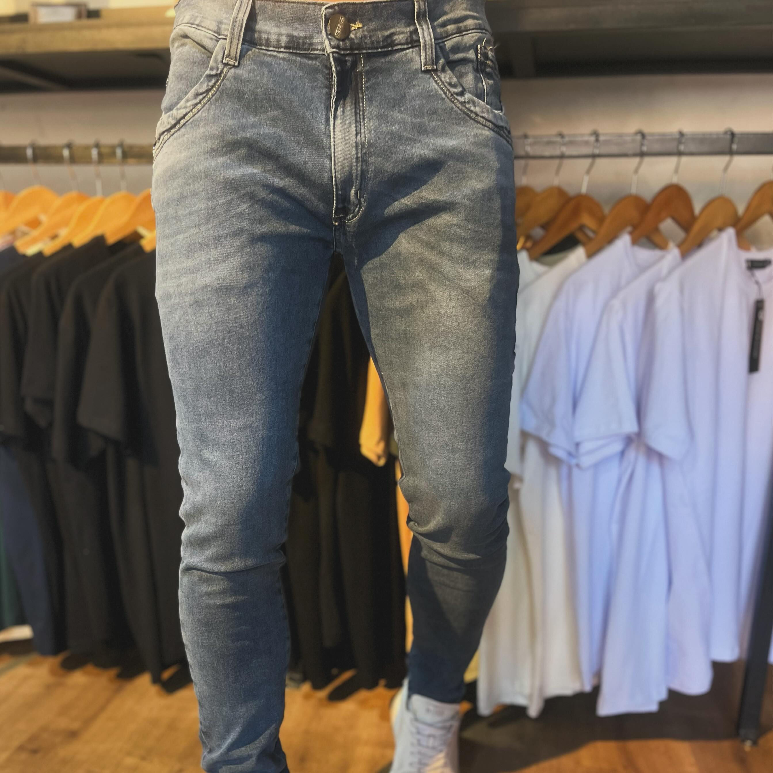 Calça Jeans Slim