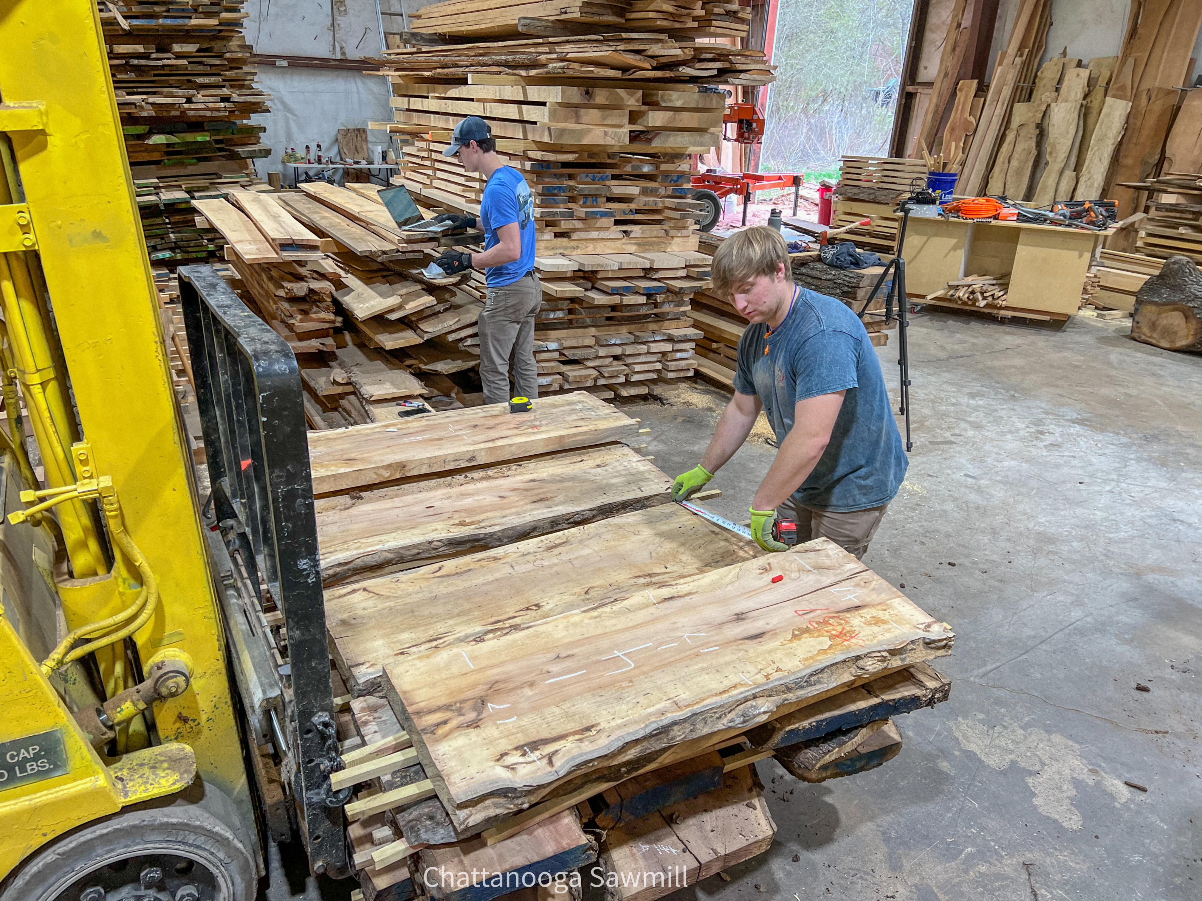 Measuring kiln dried wood slabs