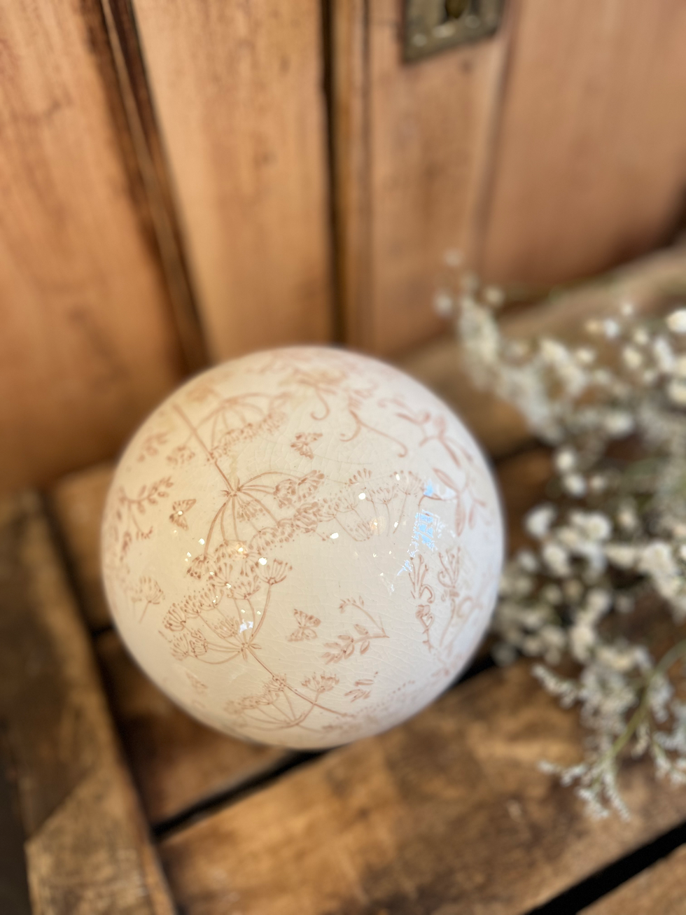 Miniature : BOULE DÉCORATIVE MOTIF BEIGE