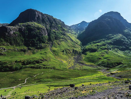 GIANT CREATURE SPOTTED IN NIX MOUNTAINS