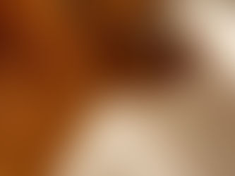 Timo is a thirsty kitty, many cats prefer drinking running water!