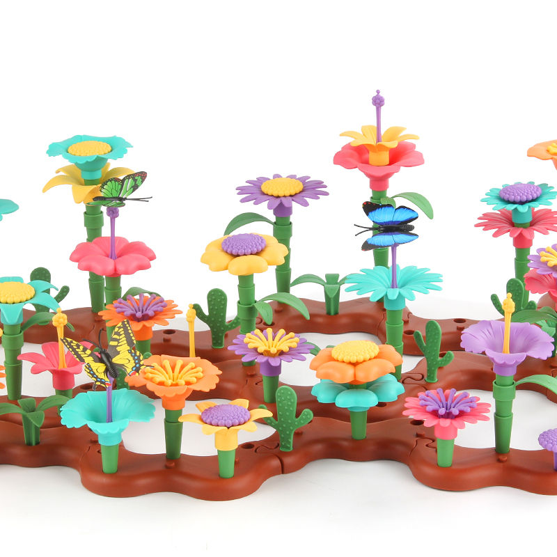 Thumbnail: Flower Garden Building Set