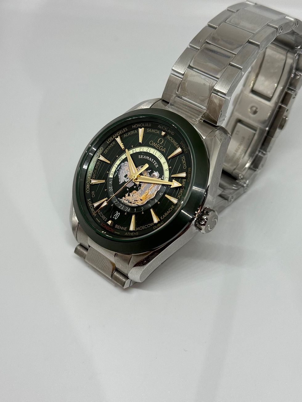 Miniatura: Omega Seamaster Aquaterra 150M Worldtimer Green Dial Swiss