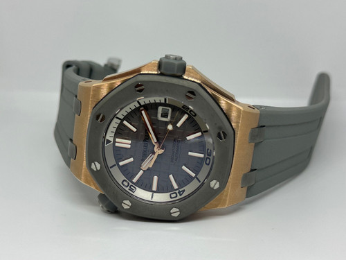 AP Royal Oak Diver Two Tone | AresWatchMexico