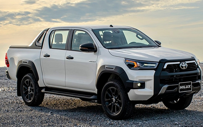 Toyota Hilux trở lại nhưng chưa thể "lợi hại hơn xưa"