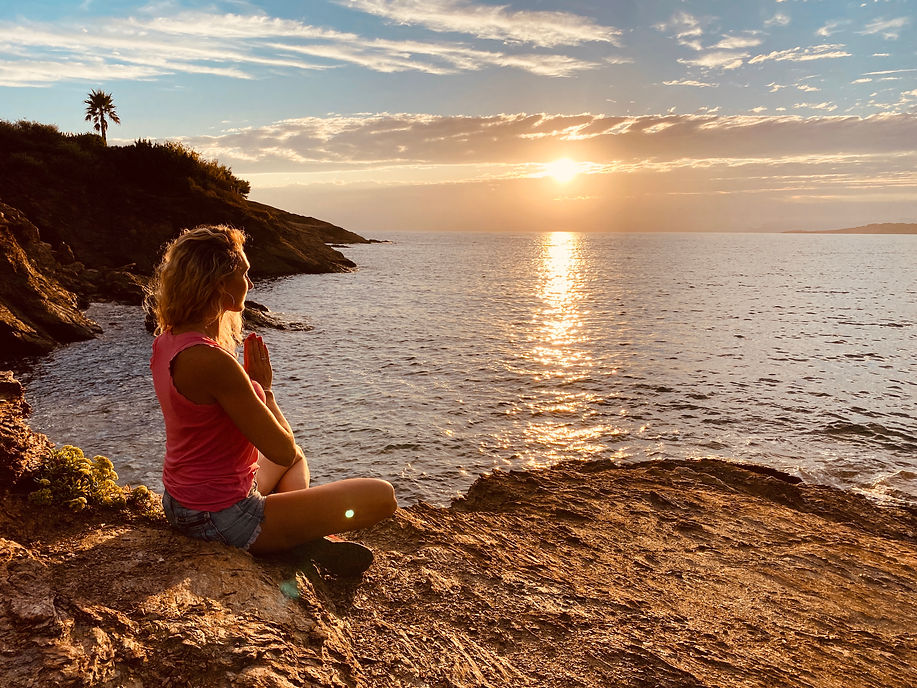 EVE Couché de soleil yoga ile réunion