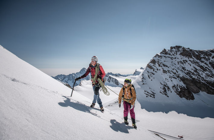 20210719_Schweiz_Tourismus_100PercentWomen_CajaSchoepf_MoenchJungfrau_by_DanielHug_0096.jp