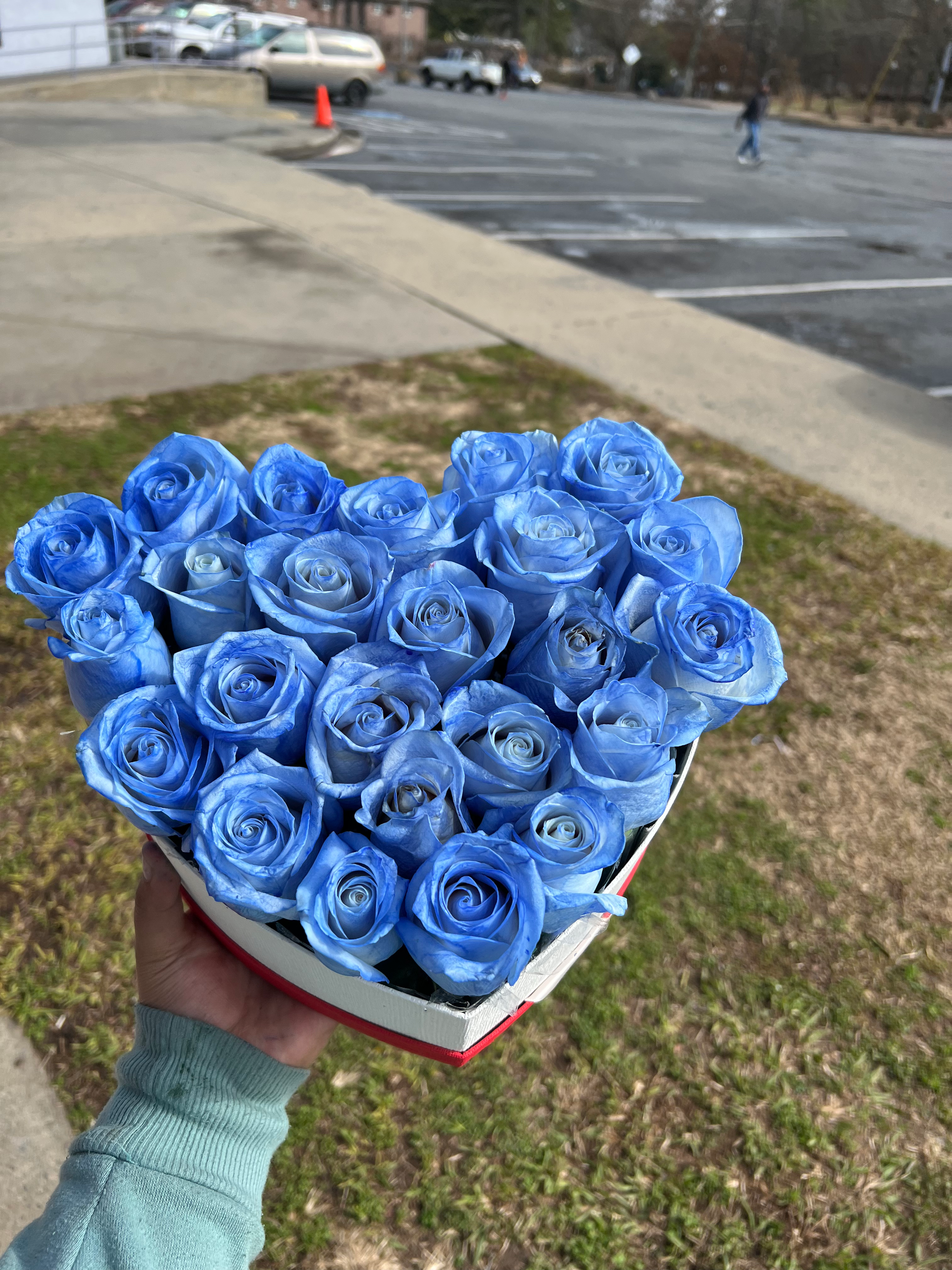 Blue hart box bouqeut