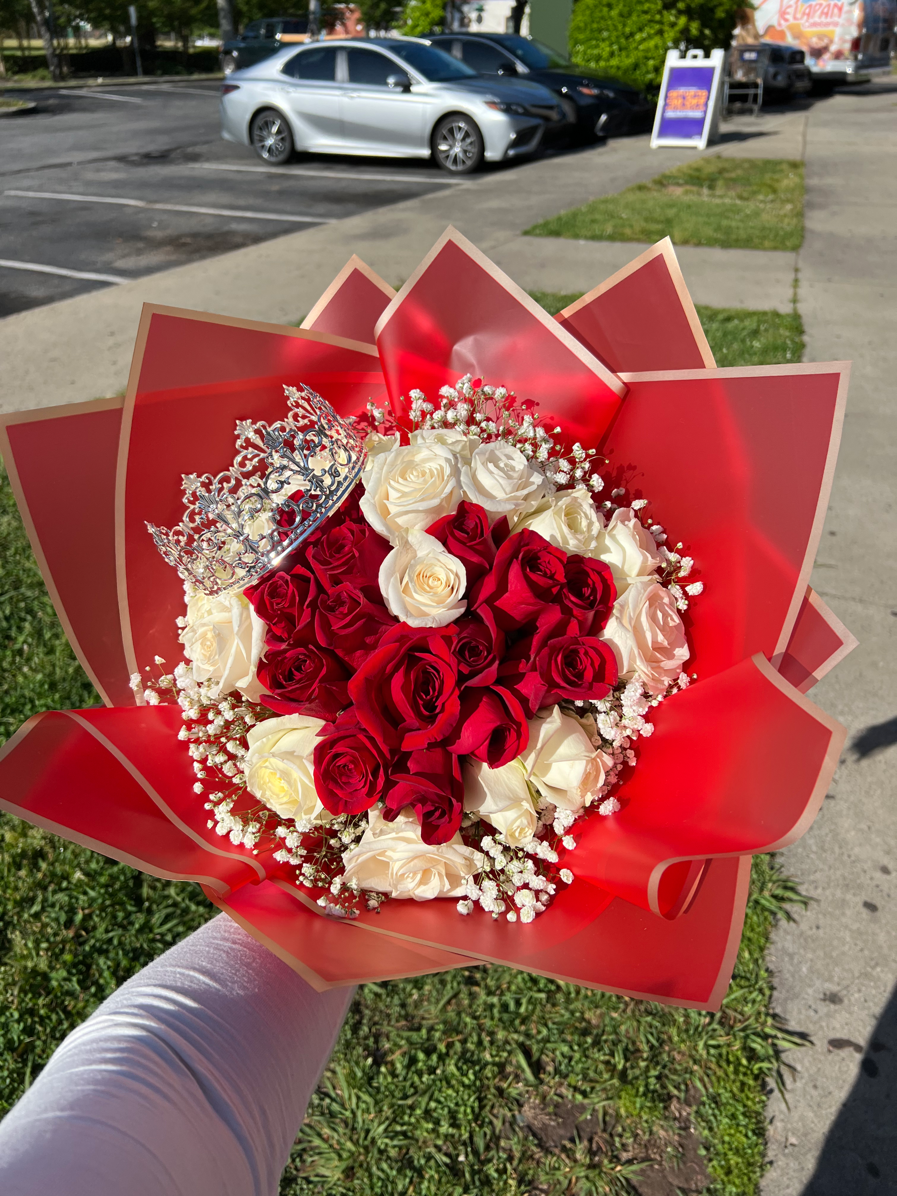 Red rose bouquet