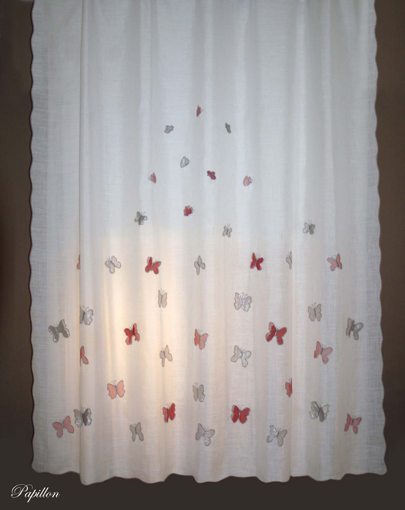 PAPILLON