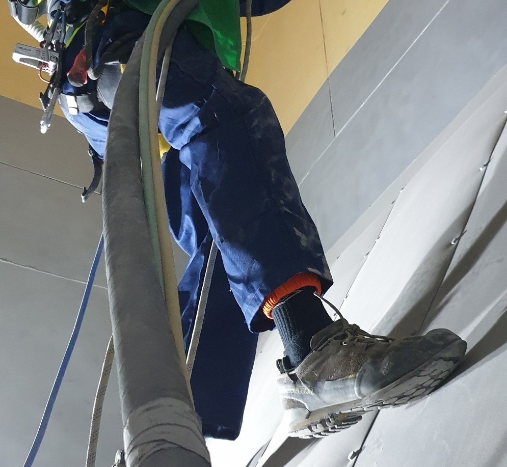Flour Silo Blast Cleaning — project photograph 2