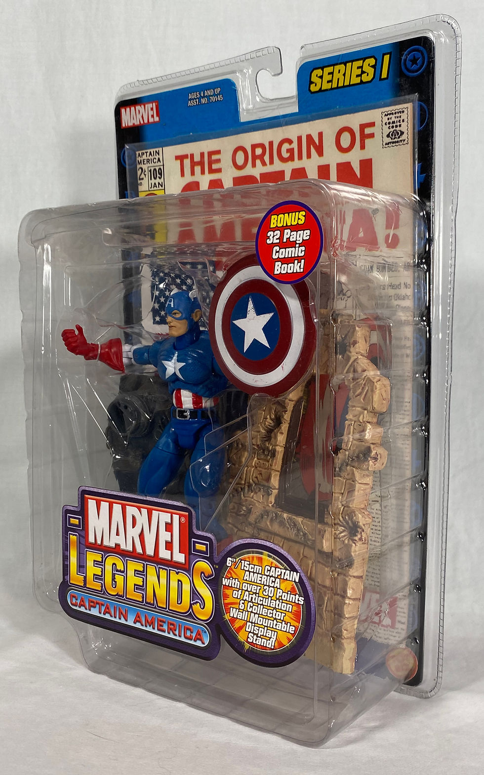 Thumbnail: Marvel Legends Captain America Series 1 ToyBiz New-in-Box 6" action figure