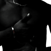 Premium unisex jewelry brand inspired by form and shape, combining different elements and practices to express a utilitarian approach on jewellery.