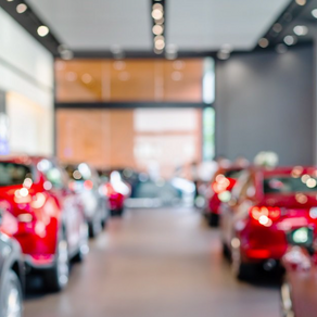 Mercado de carros usados se reinventa em meio aos obstáculos do setor automotivo