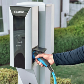 Siemens lança dois novos carregadores de veículos elétricos no Brasil
