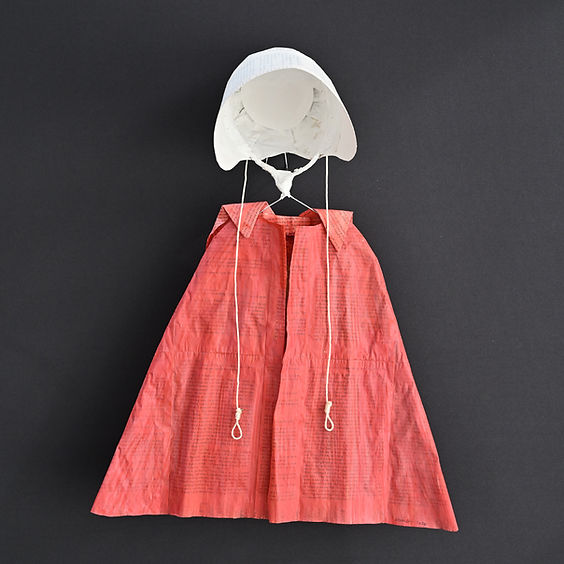 MacKomics Studio Handmaiden w ig.jpg