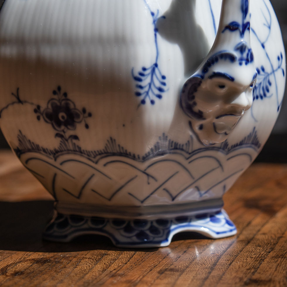 Thumbnail: Vintage Blue Fluted Full Lace Teapot