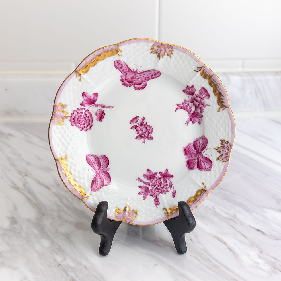 Thumbnail: Herend Fortuna Queen Victoria Raspberry Special Edition Plate 15cm