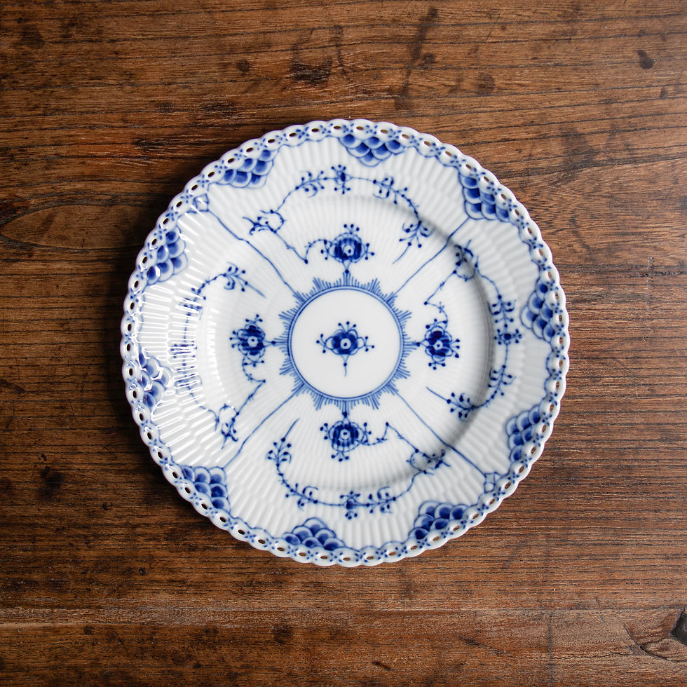 Thumbnail: Blue Fluted Full Lace Plate 19cm