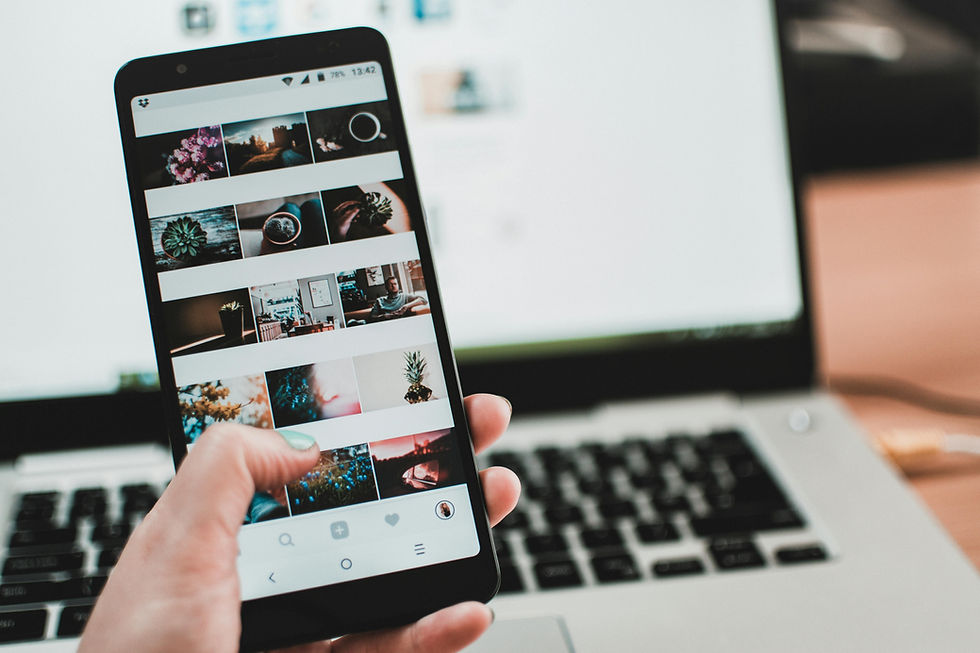 Marketing support for small businesses displaying pictures on a cell phone