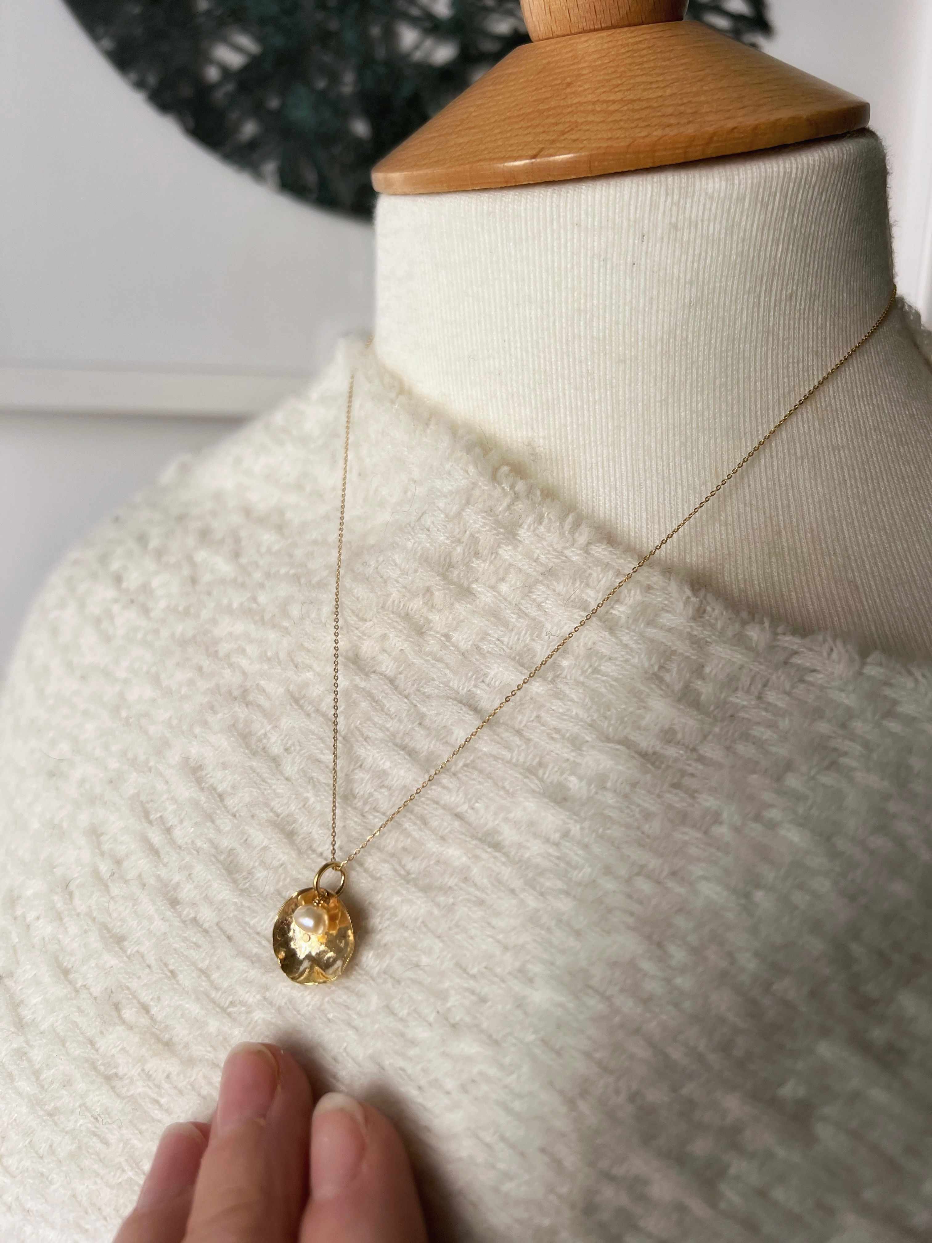 Coastal calm necklace in gold Vermeil