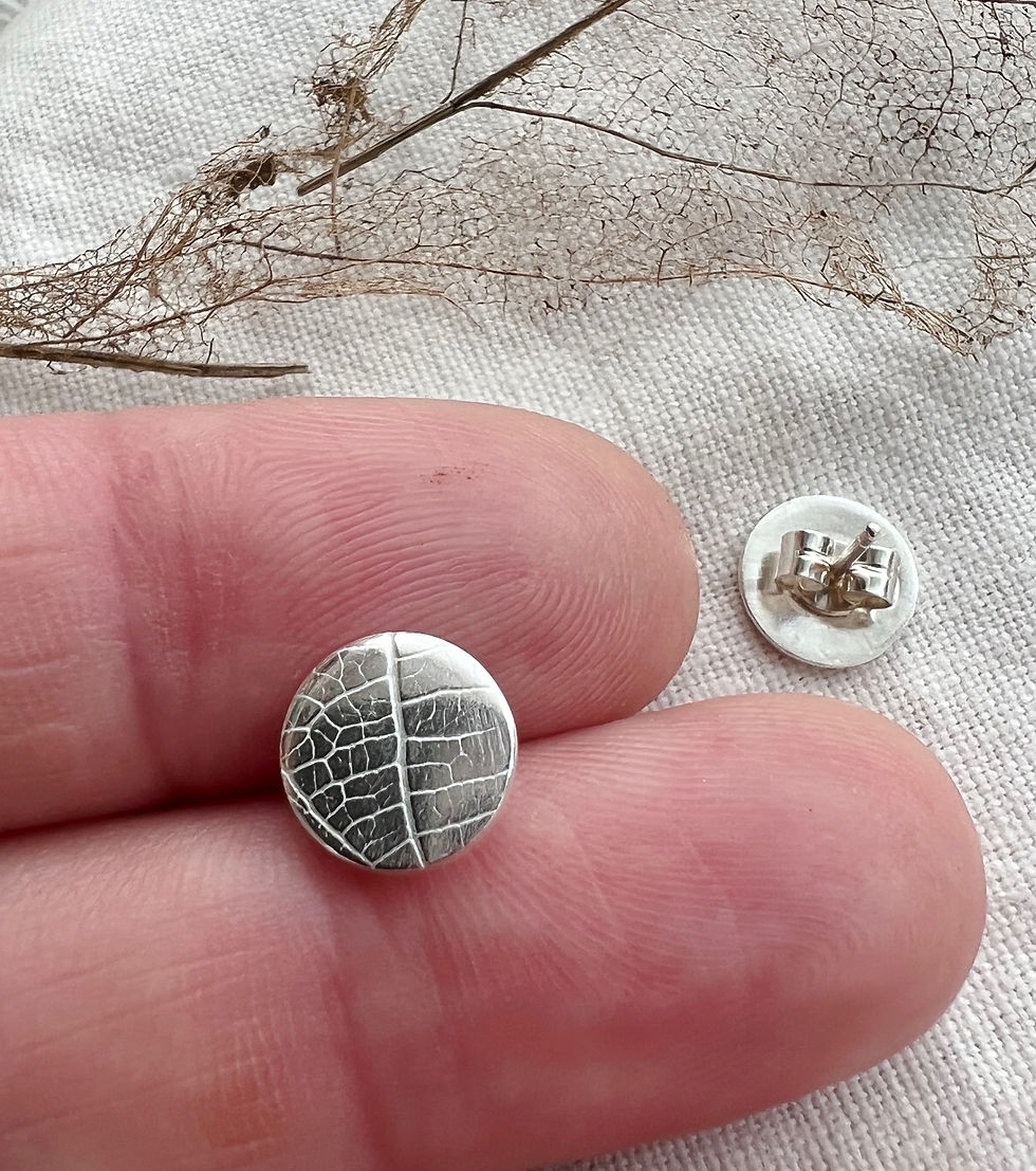 Thumbnail: Leafscape studs