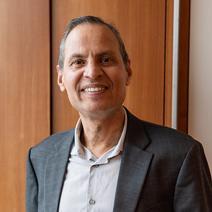 Venky_Raghavendra_HeadShot_June_2023.jpg