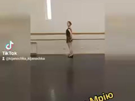 Фрагмент уроку Народно-сценічний танець