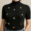 Miniatura: Blusa preta com flores bordadas
