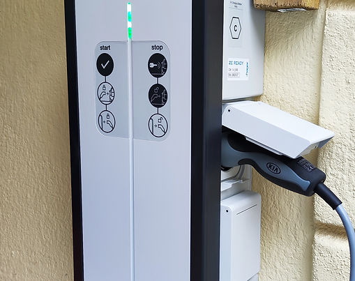 Borne de charge HAGER Witty Start