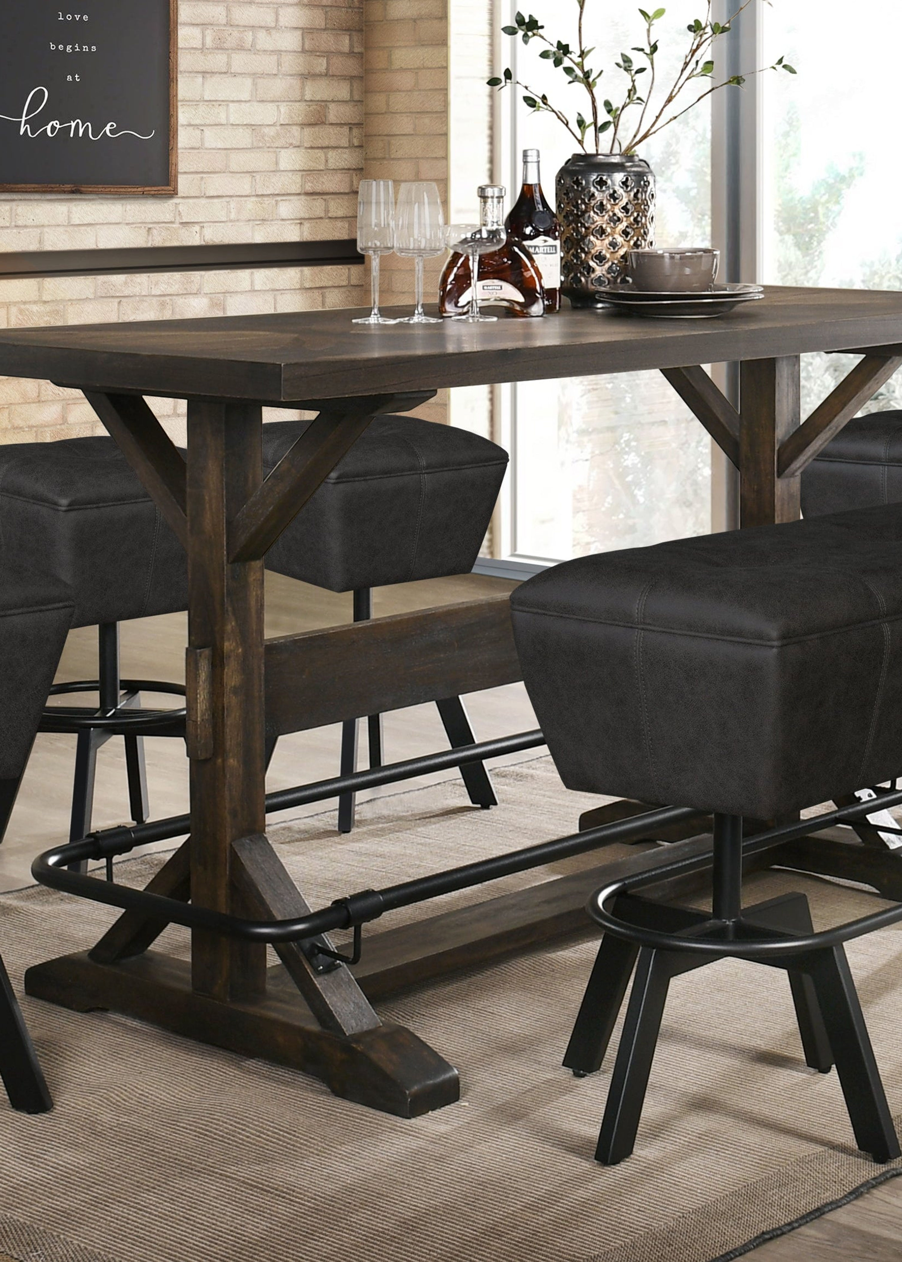D3278 Valmont Dining Set