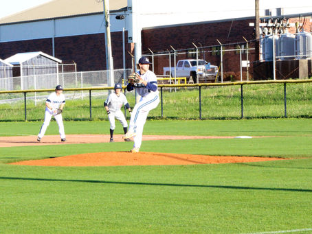 Cougars Win 3