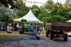 90D_23_06_23_2016__DHermes